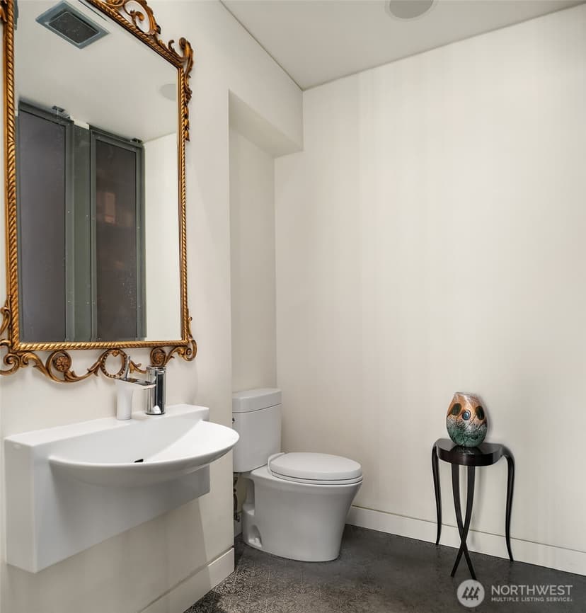 Property photo for 715 2nd Avenue #1505, Seattle photo 20