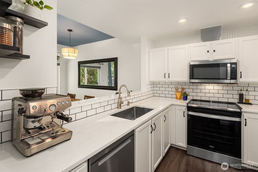 Property photo for 14714 53rd Avenue W #128, Edmonds photo 6
