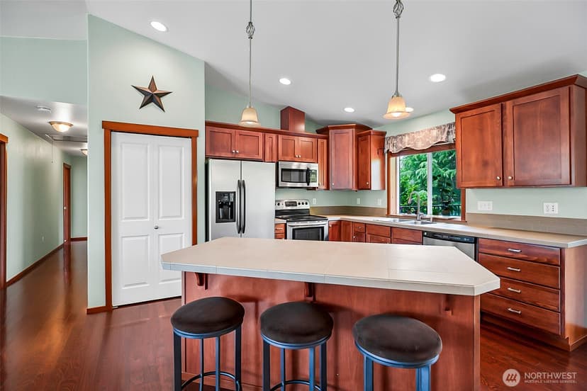 Property photo for 1026 Alger Place, Snohomish photo 7