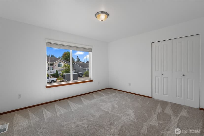 Property photo for 1026 Alger Place, Snohomish photo 15