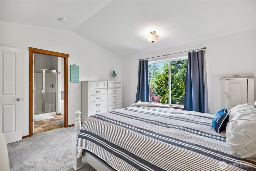 Property photo for 1026 Alger Place, Snohomish photo 12