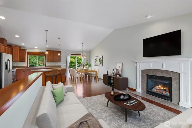 Property photo for 1026 Alger Place, Snohomish photo 4