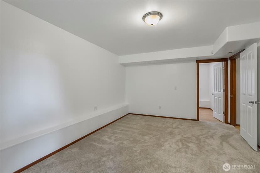 Property photo for 1026 Alger Place, Snohomish photo 23