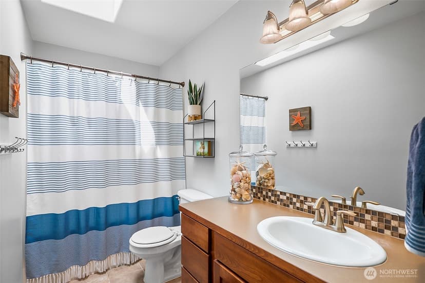 Property photo for 1026 Alger Place, Snohomish photo 16