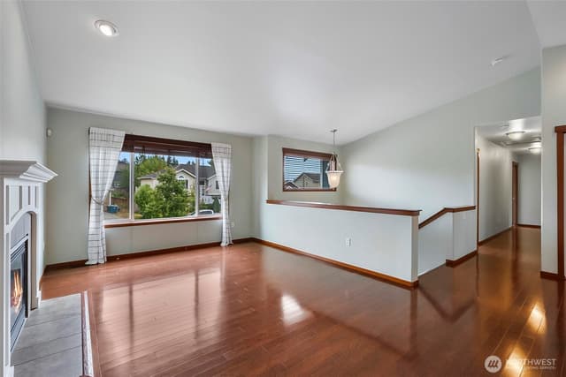Property photo for 1026 Alger Place, Snohomish photo 3