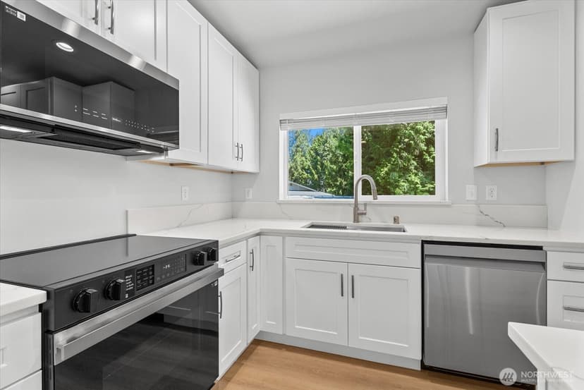 Property photo for 27526 43rd Avenue S, Auburn photo 10