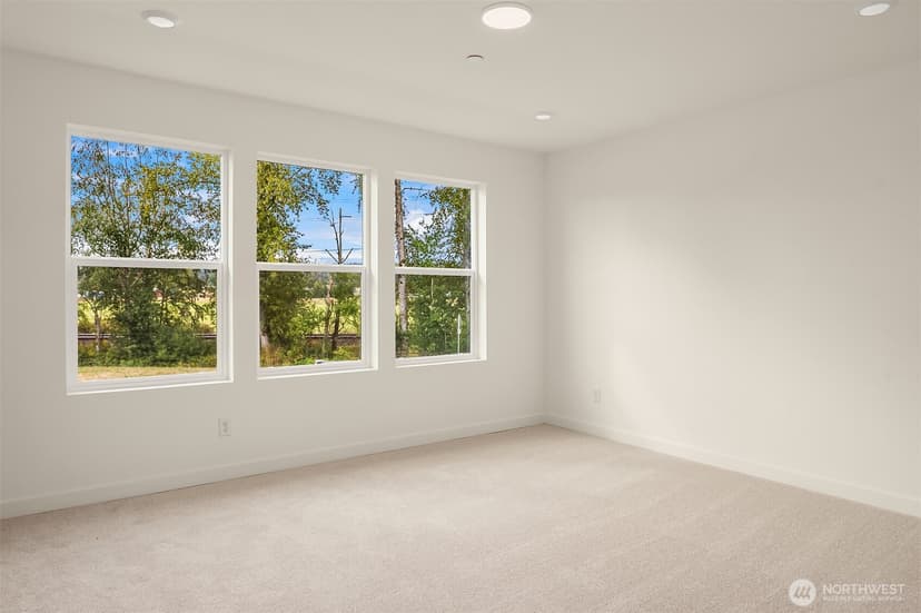 Property photo for 15814 23rd Avenue NE, Marysville photo 12