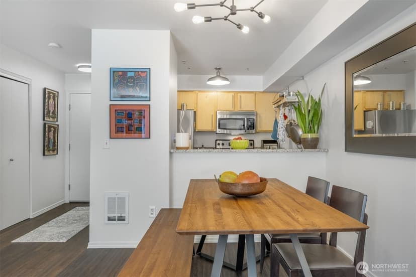 Property photo for 2901 S Jackson Street #304, Seattle photo 9