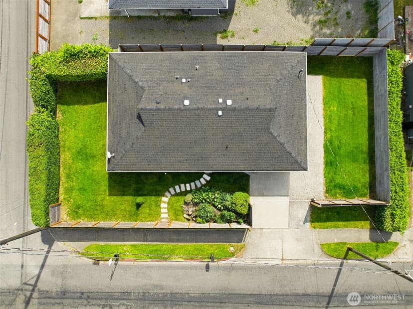 Property photo for 6801 E McKinley Avenue, Tacoma photo 29