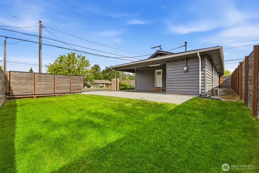 Property photo for 6801 E McKinley Avenue, Tacoma photo 24