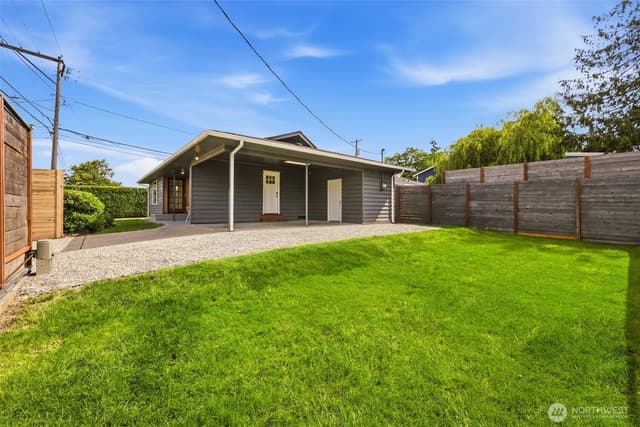Property photo for 6801 E McKinley Avenue, Tacoma photo 5
