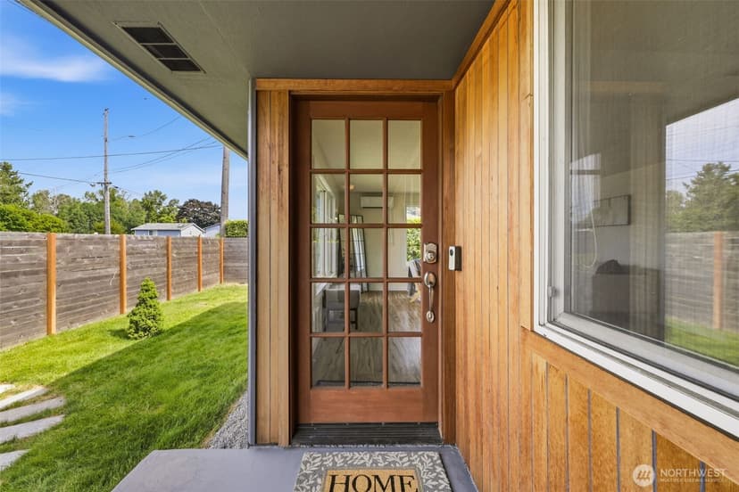 Property photo for 6801 E McKinley Avenue, Tacoma photo 6