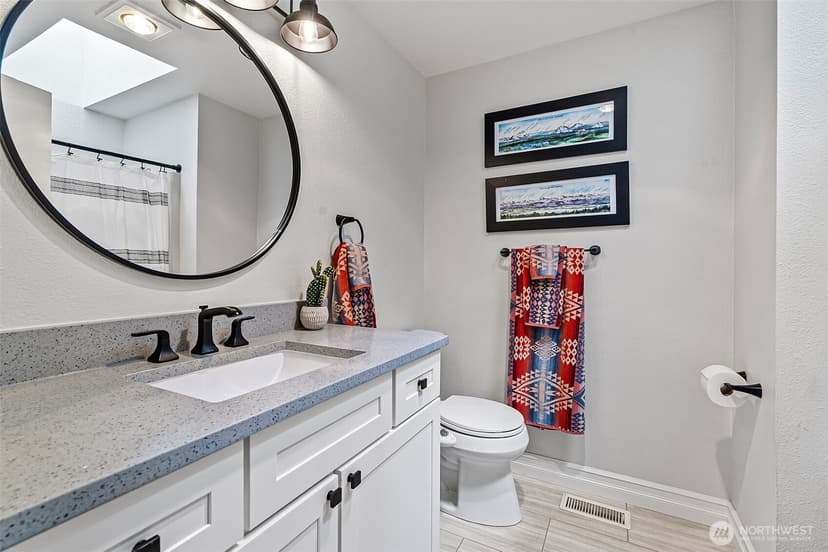 Property photo for 5916 51st Street Ct W, University Place photo 12