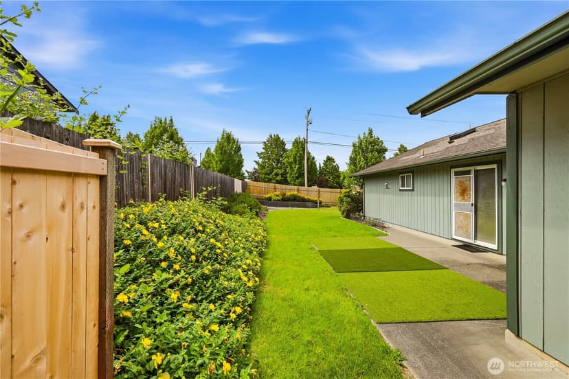 Property photo for 6524 64th Place NE, Marysville photo 21