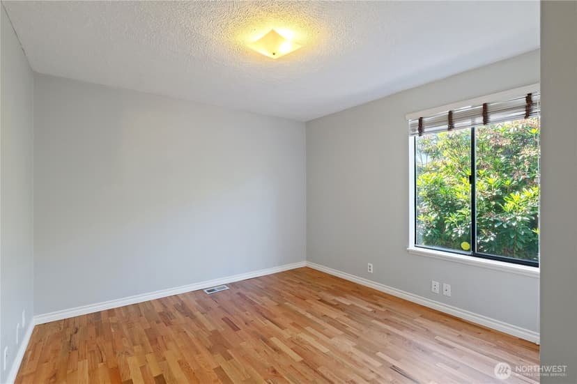 Property photo for 1845 N Highland Street, Tacoma photo 10