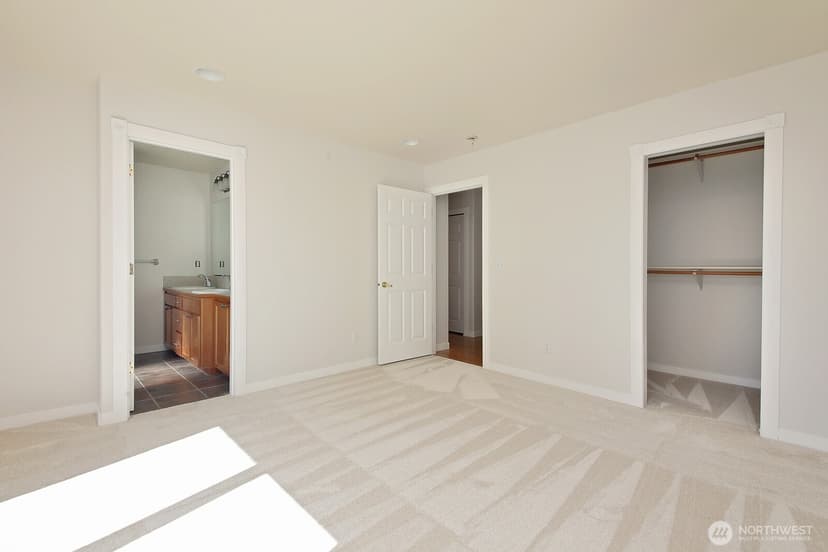 Property photo for 2441 Hillis Drive, Langley photo 28