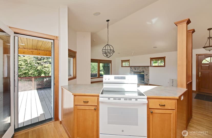 Property photo for 2441 Hillis Drive, Langley photo 25