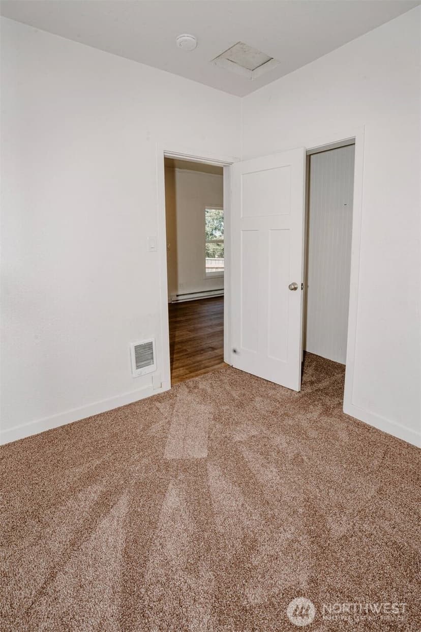 Property photo for 3714 22nd Street, Everett photo 15