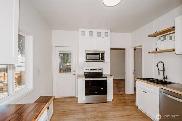 Property photo for 3714 22nd Street, Everett photo 4