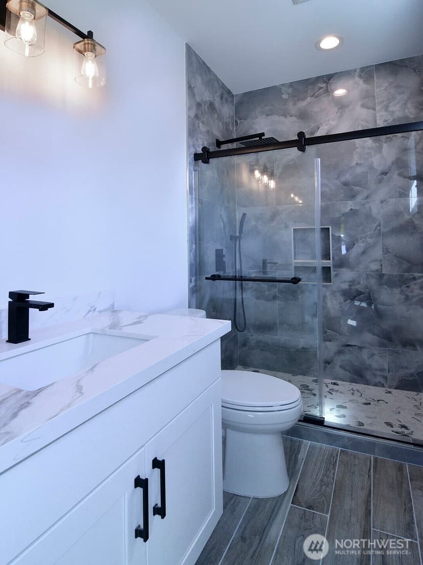 Property photo for 2336 C 23 Avenue S, Seattle photo 13