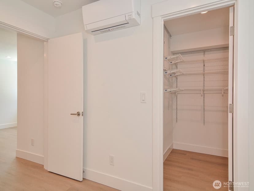 Property photo for 2336 C 23 Avenue S, Seattle photo 19