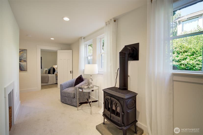 Property photo for 2112 N 132nd Street, Seattle photo 27