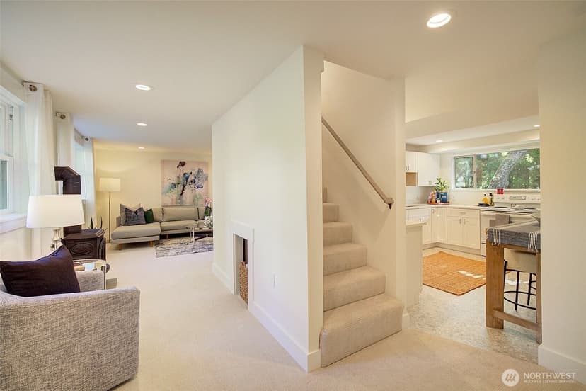Property photo for 2112 N 132nd Street, Seattle photo 30