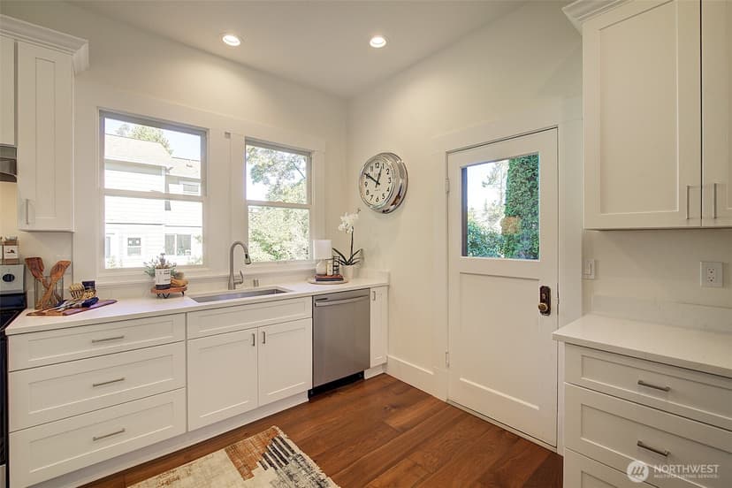 Property photo for 2112 N 132nd Street, Seattle photo 11