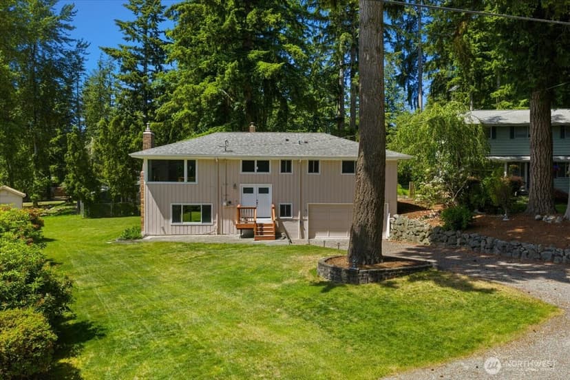 Property photo for 15811 205th Avenue SE, Renton photo 37