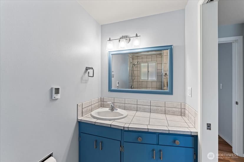 Property photo for 15811 205th Avenue SE, Renton photo 17