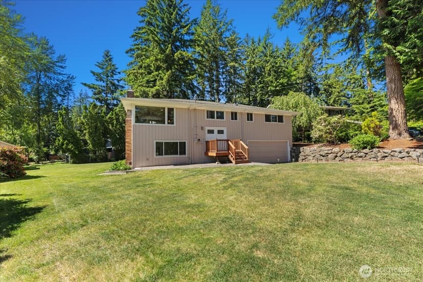 Property photo for 15811 205th Avenue SE, Renton photo 30