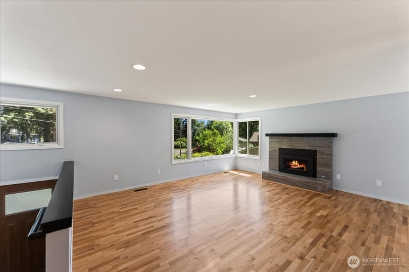 Property photo for 15811 205th Avenue SE, Renton photo 5