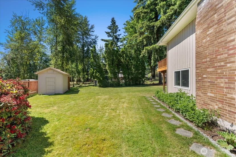 Property photo for 15811 205th Avenue SE, Renton photo 31