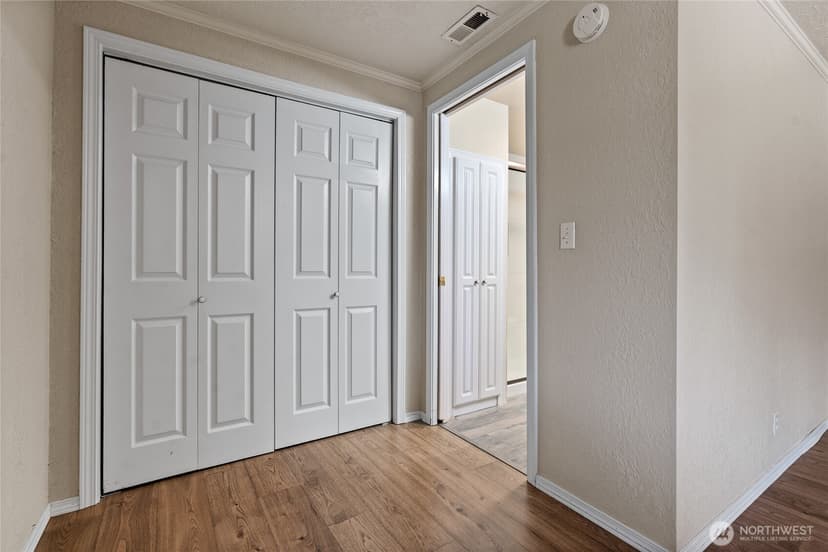 Property photo for 2301 120th Street E, Tacoma photo 16