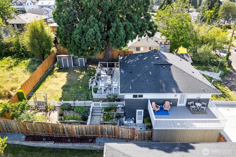 Property photo for 2515 S 118th Street, Burien photo 18