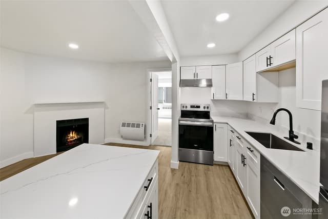 Property photo for 12715 NE 120th Street #C8, Kirkland photo 5