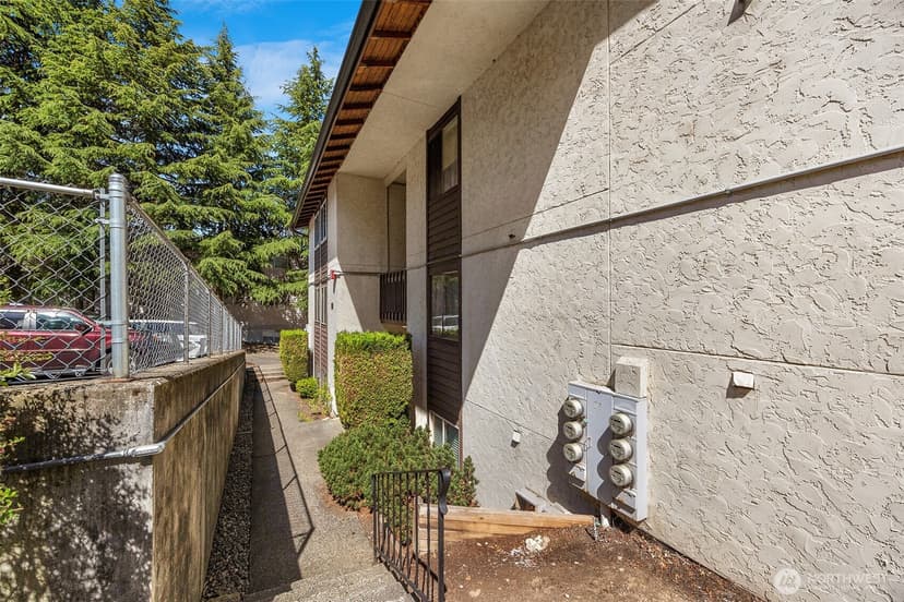 Property photo for 3503 S 160th Street #B1, SeaTac photo 36