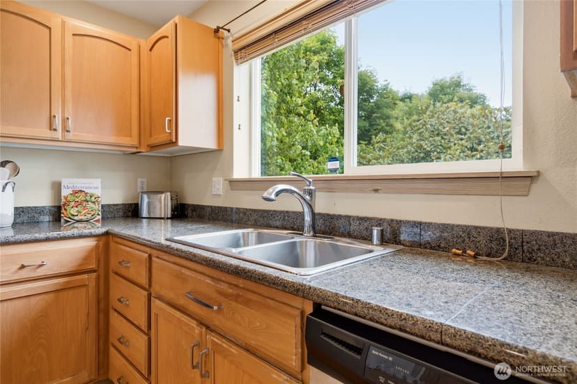 Property photo for 5801 120th Place SE, Snohomish photo 11