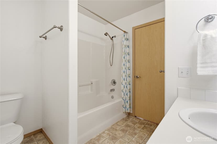 Property photo for 5801 120th Place SE, Snohomish photo 27