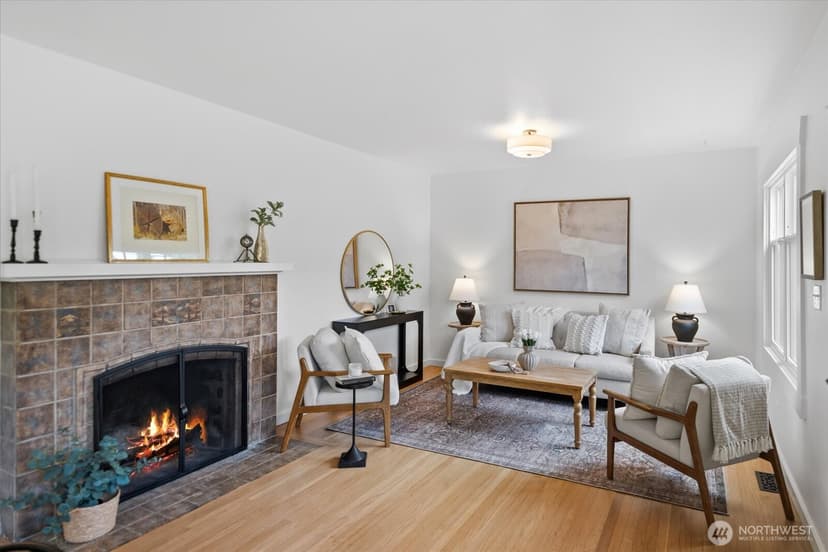 Property photo for 347 NW 81St Street, Seattle photo 5