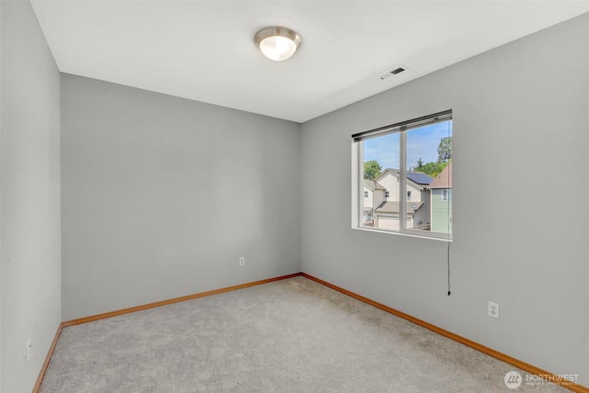 Property photo for 6219 Park St E, Fife photo 18