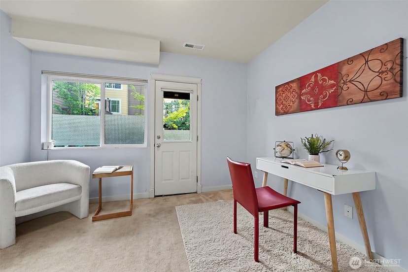 Property photo for 1748 24th Avenue NE, Issaquah photo 14