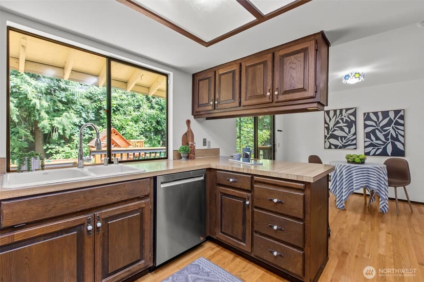 Property photo for 3414 NE Quinault Drive, Bremerton photo 8