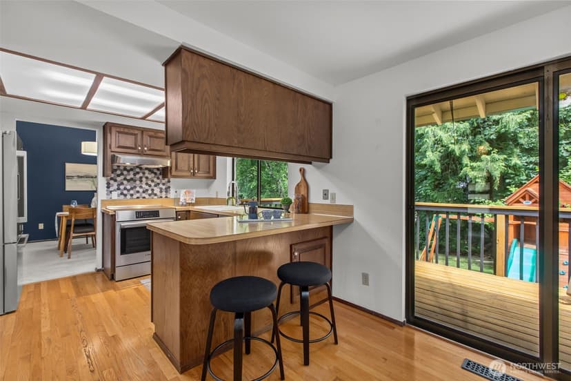 Property photo for 3414 NE Quinault Drive, Bremerton photo 12