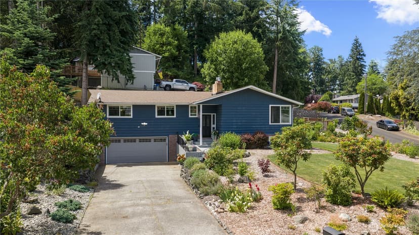 Property photo for 4702 69th Avenue W, University Place photo 2