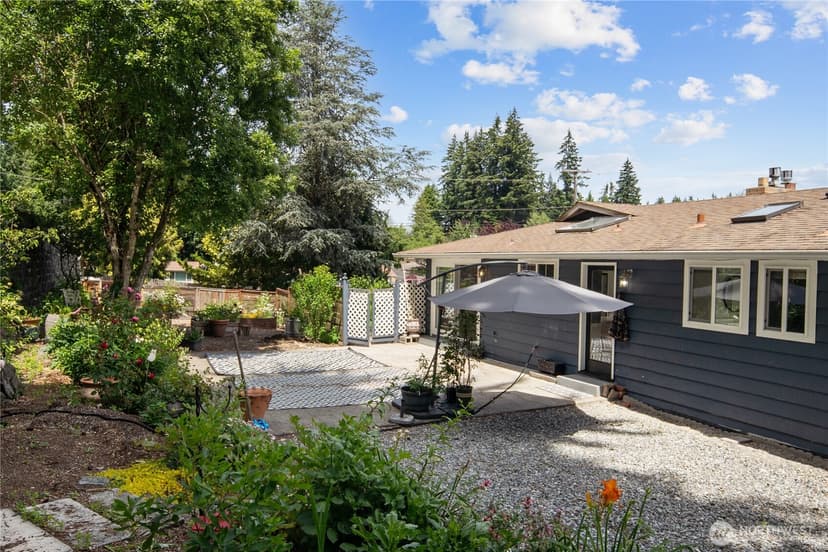 Property photo for 4702 69th Avenue W, University Place photo 32