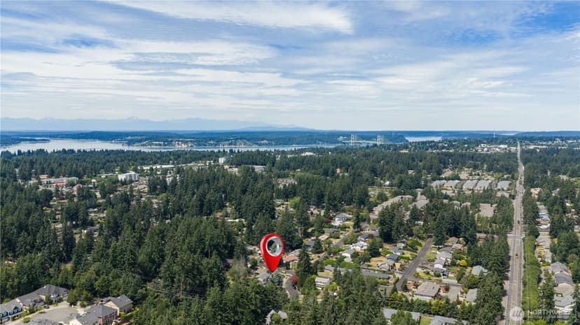 Property photo for 4702 69th Avenue W, University Place photo 35
