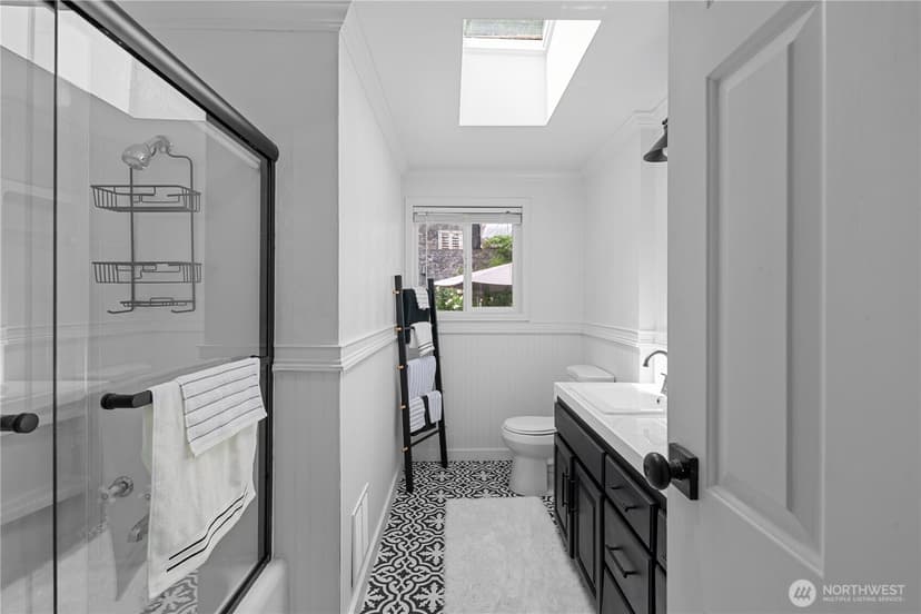 Property photo for 4702 69th Avenue W, University Place photo 21
