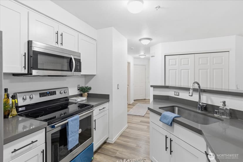 Property photo for 727 114th Street SW #X202, Everett photo 13