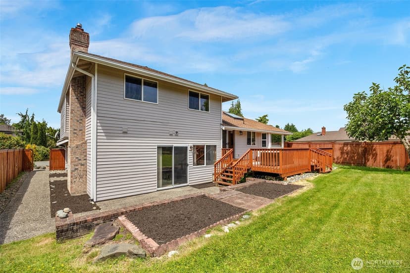 Property photo for 816 Aloha Place, Edmonds photo 19